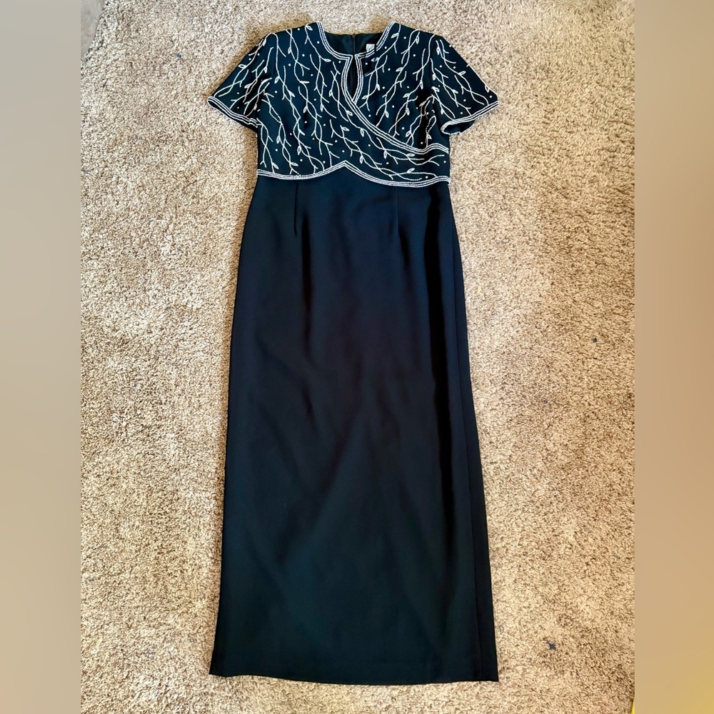 Beautiful Karen Miller Long Formal Gown